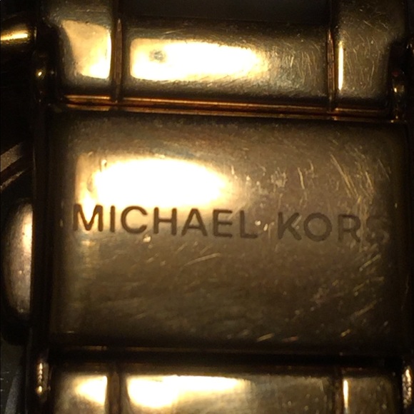 Michael Kors Women'sBlush & Rose Gold-Tone MK6175 - Picture 3 of 5